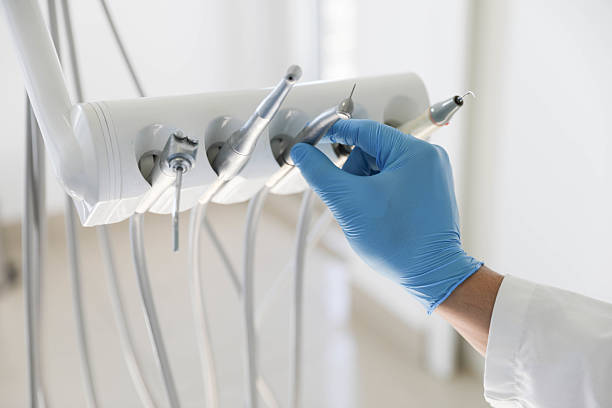 Professional Emergency Dentist technician working in Wallis, TX